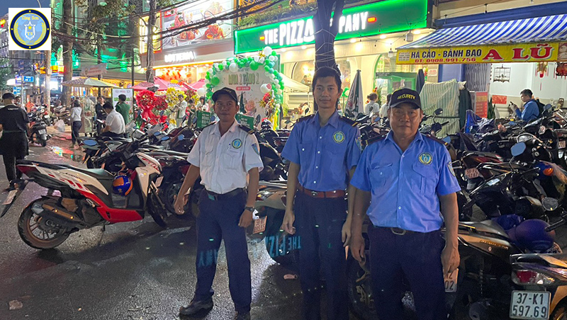 Dich-vu-bao-ve-nha-hang-24-7